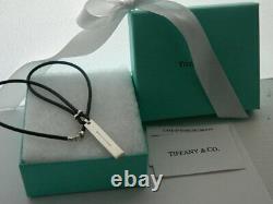 Authentic Tiffany & Co Roman Numerals Atlas Bar Pendant Necklace 17 (BAR 21)