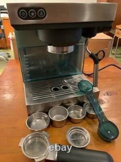 Awesome! Breville iKon Espresso Machine BES400XL 15 Bar Pump 1200w+20oz Pitcher