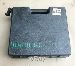 Beamex Model PGM 0-20 Bar 0-300 Psi Hand-operated pressure calibration pump CASE