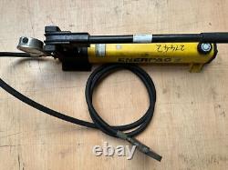 ENERPAC P392 Hydraulic Hand Pump 700 BAR