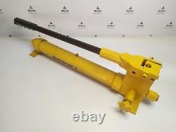 Enerpac P228 Hydraulic Hand Pump Capacity 2800 bar max