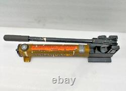 Enerpac P2282 Ultra High Pressure Hydraulic Hand Pump 40000 Psi 2800 Bar Used