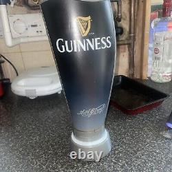 Guinness bar font. Illuminating