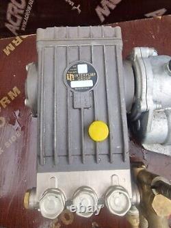Interpump WS201 200 Bar Pressure Washer Pump with gear box