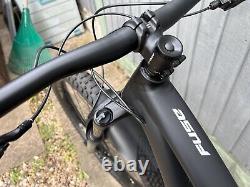 Specialized Fuse 27.5 Medium 2021 Hardtail Mountain Bike, Black, Used Once